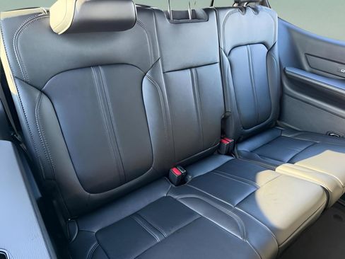 New 2026 Jeep Grand Wagoneer Limited AWD/4WD image 12