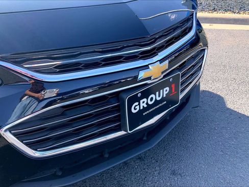 Used 2018 Chevrolet Malibu Premier w/ Premier Sun and Wheel Package image 30