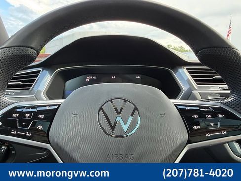 Used 2024 Volkswagen Tiguan SE R-Line AWD/4WD image 46