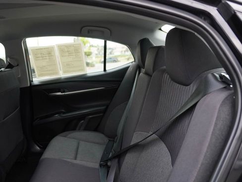 Used 2025 Toyota Camry LE image 18