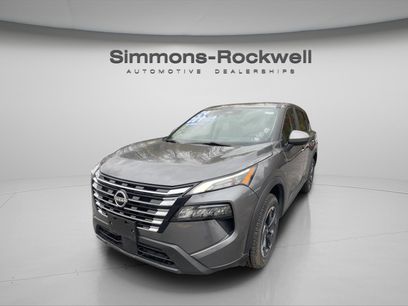 Used 2024 Nissan Rogue SV