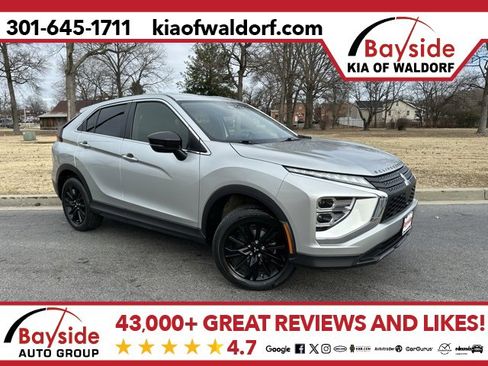 Used 2023 Mitsubishi Eclipse Cross LE image 1