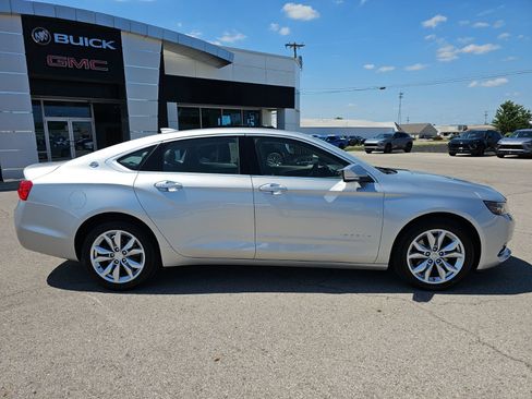 Used 2018 Chevrolet Impala LT w/ LT Convenience Package FWD image 33