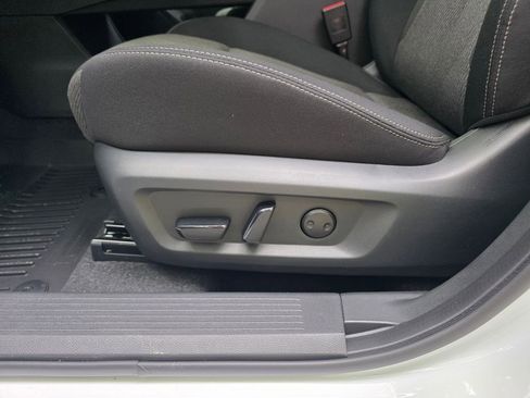 New 2026 Nissan Rogue SV AWD/4WD image 16