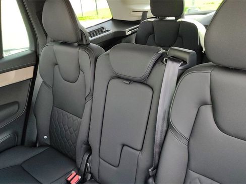 New 2026 Volvo XC90 B6 Plus image 26