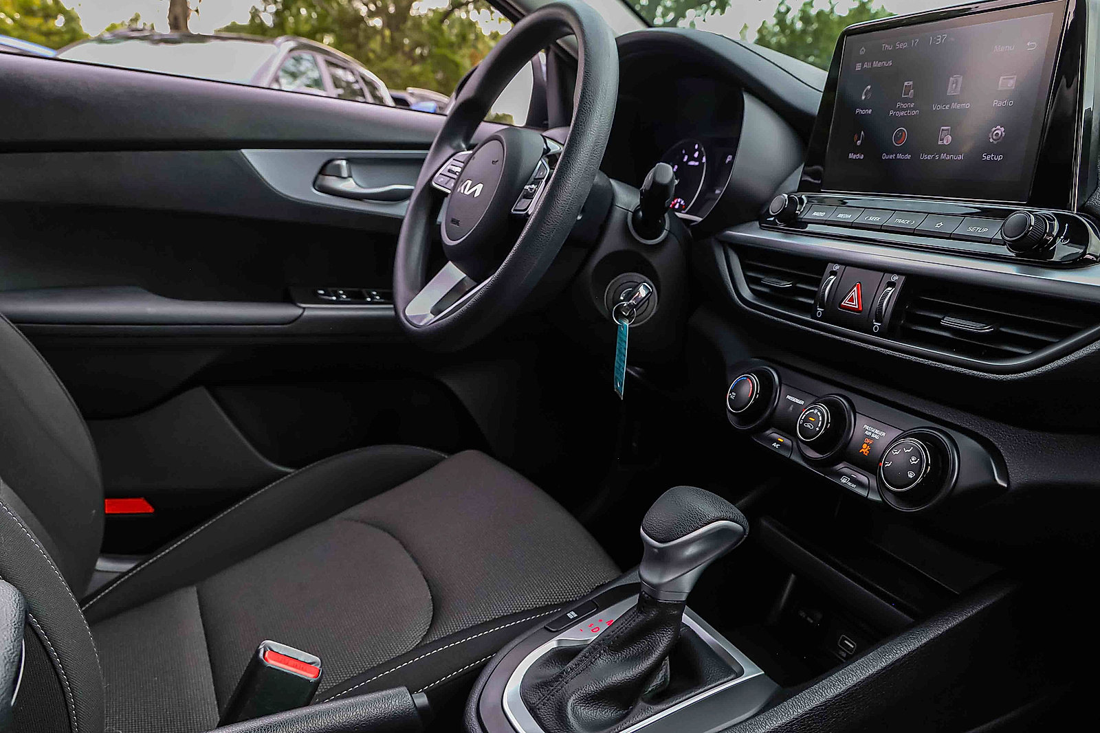 Certified 2024 Kia Forte LXS w/ LXS Technology Package FWD image 25