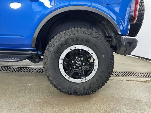 Used 2024 Ford Bronco Badlands AWD/4WD image 6