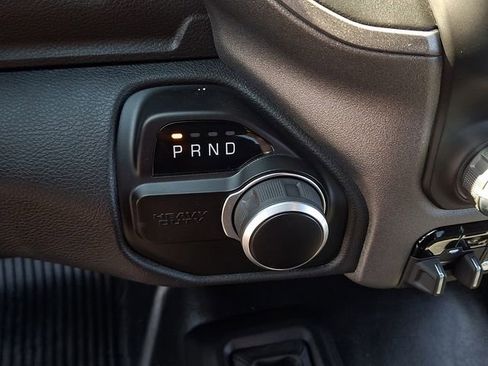 Used 2024 RAM 2500 Tradesman w/ Chrome Appearance Group image 12