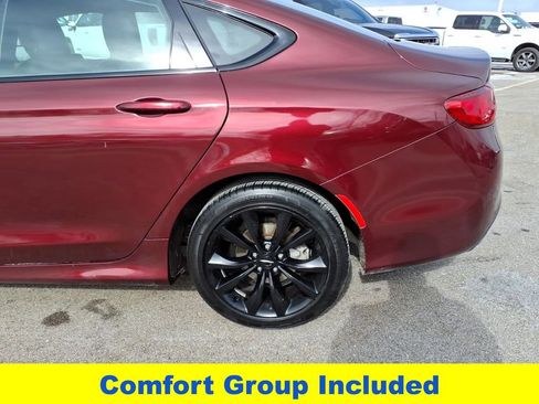 Used 2016 Chrysler 200 S w/ Comfort Group image 22