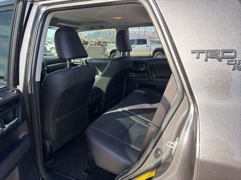 Used 2023 Toyota 4Runner TRD Off-Road Premium w/ Moonroof Package AWD/4WD image 23