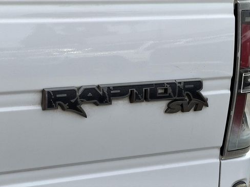 Used 2014 Ford F150 Raptor w/ Equipment Group 801A Luxury AWD/4WD image 31