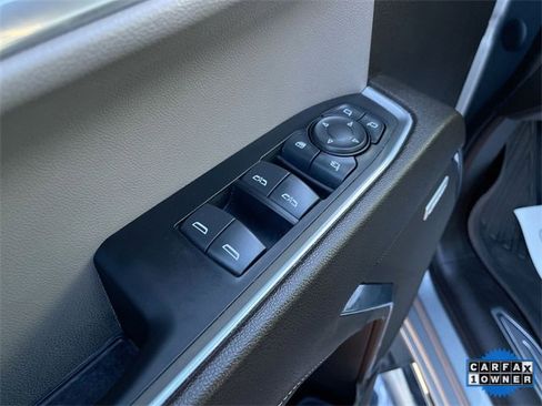 Used 2023 GMC Sierra 1500 SLT w/ SLT Premium Package image 11