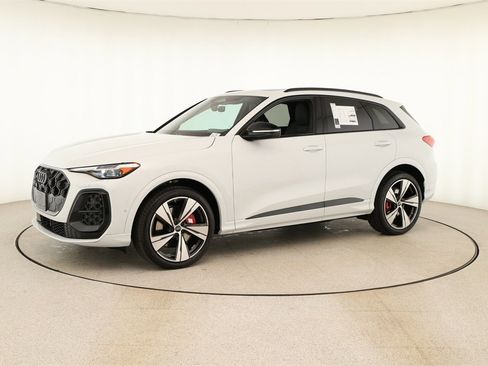 New 2025 Audi SQ5 Premium Plus image 13