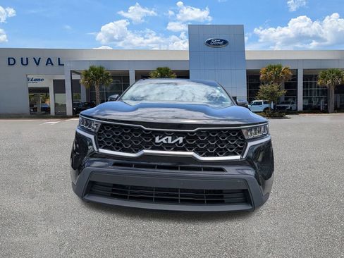 Used 2023 Kia Sorento LX FWD image 6
