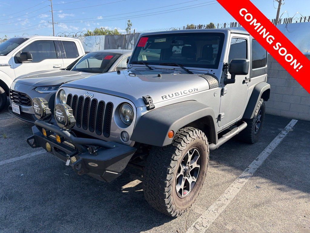 Used 2014 Jeep Wrangler Rubicon w/ Power Convenience Group AWD/4WD image 3