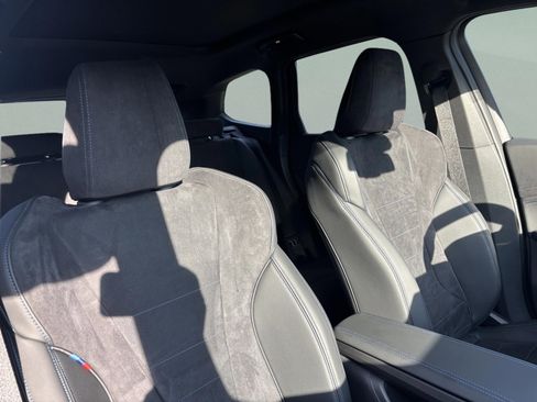 Used 2026 BMW X1 xDrive28i w/ Technology Package image 25