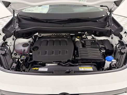 New 2026 Volkswagen Tiguan SE FWD image 29
