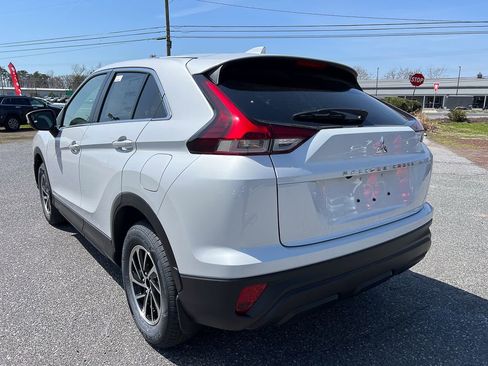 New 2026 Mitsubishi Eclipse Cross ES image 3
