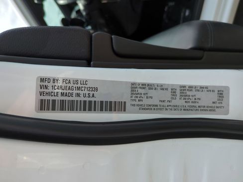 Used 2021 Jeep Grand Cherokee Laredo X RWD image 27