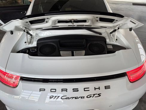 Used 2016 Porsche 911 Carrera GTS RWD image 13