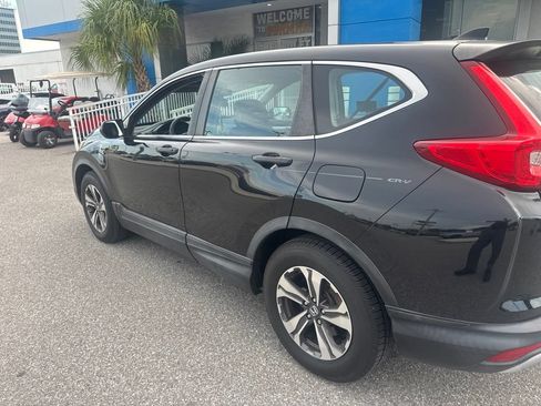 Used 2018 Honda CR-V LX image 8