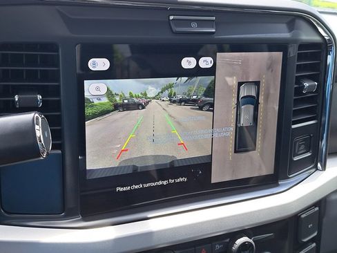 New 2025 Ford F250 XLT w/ Black Appearance Package image 31