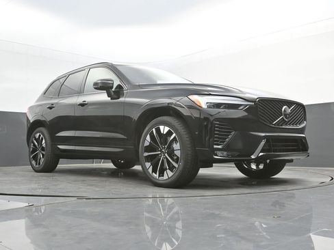 New 2026 Volvo XC60 B5 Plus w/ Climate Package AWD/4WD image 37