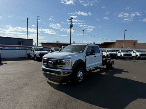 New 2026 Ford F550 4x4 Crew Cab image 5