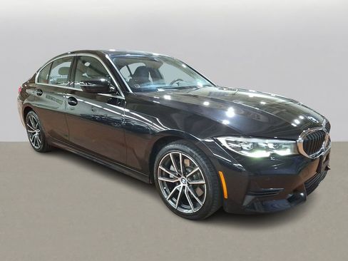 Used 2019 BMW 330i xDrive 330i xDrive w/ Convenience Package image 3
