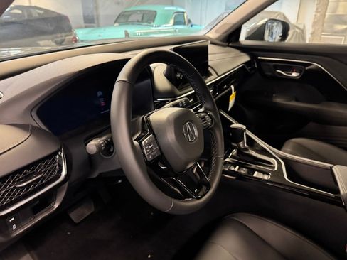 Certified 2025 Acura ADX AWD image 30