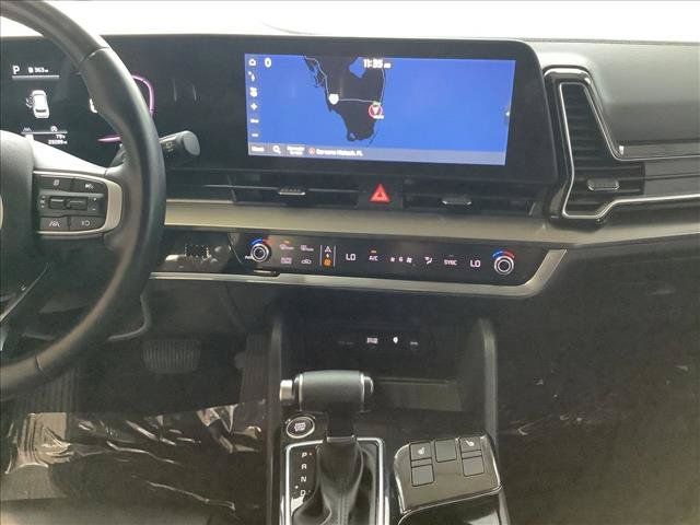 Used 2023 Kia Sportage EX FWD image 13