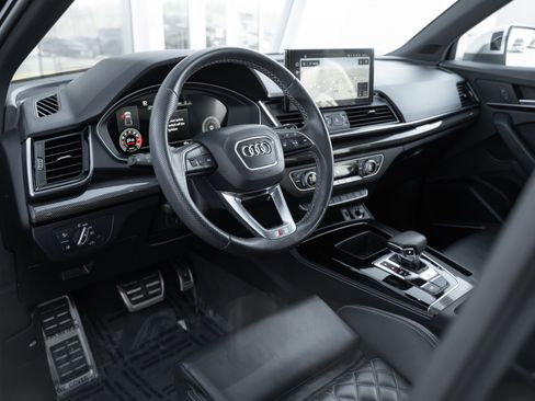 Certified 2023 Audi SQ5 Premium Plus w/ Premium Plus Package image 10