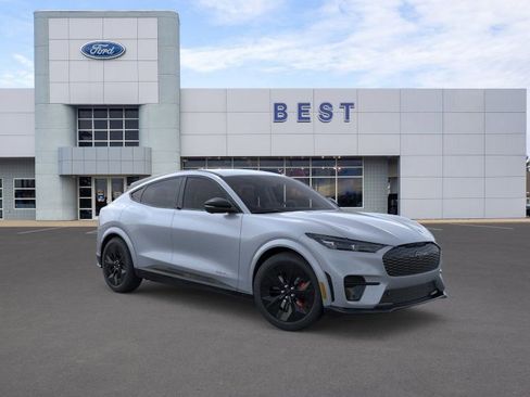 New 2025 Ford Mustang Mach-E GT image 7