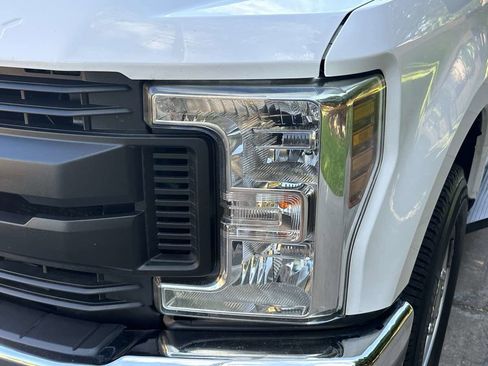 Used 2019 Ford F250 XL w/ XL Decor Group RWD image 42