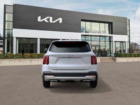 New 2026 Kia Sorento LX FWD image 6