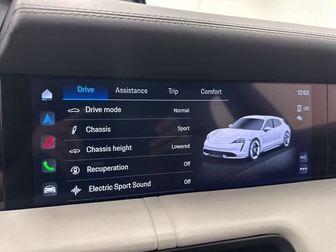 Used 2024 Porsche Taycan GTS image 24