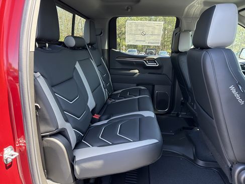 New 2025 Chevrolet Silverado 1500 RST w/ Convenience Package II image 15