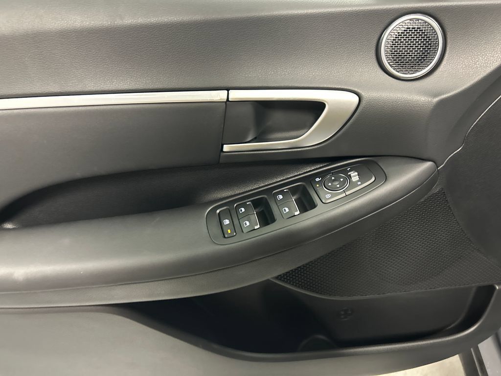 New 2026 Hyundai Sonata Blue FWD image 12