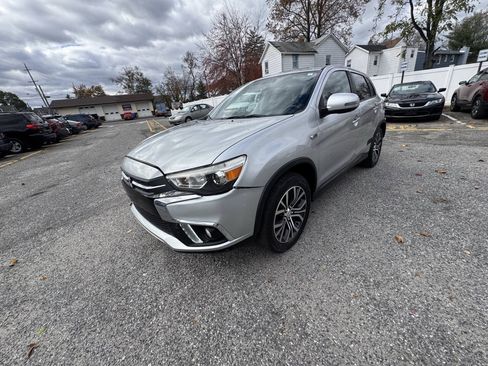 Used 2019 Mitsubishi Outlander Sport SE FWD image 19