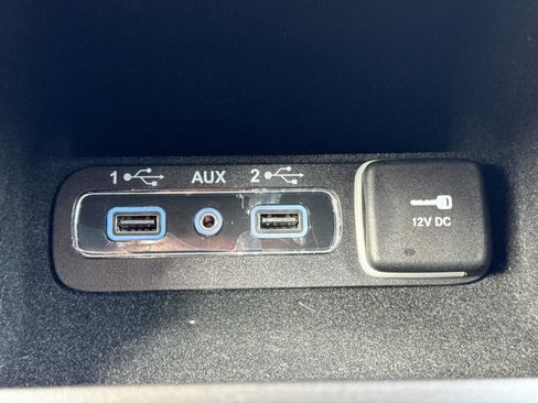 Used 2020 Jeep Grand Cherokee Limited AWD/4WD image 31