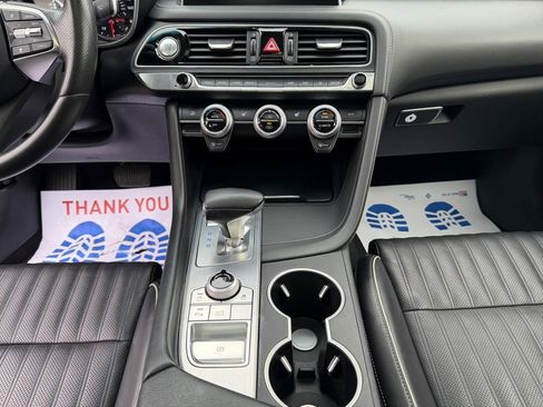 Used 2021 Genesis G70 2.0T w/ Elite Package image 11