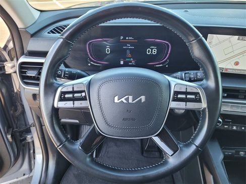 Used 2024 Kia Telluride LX image 21