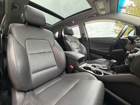 Used 2018 Hyundai Tucson Limited w/ Ultimate Package 02 FWD image 21