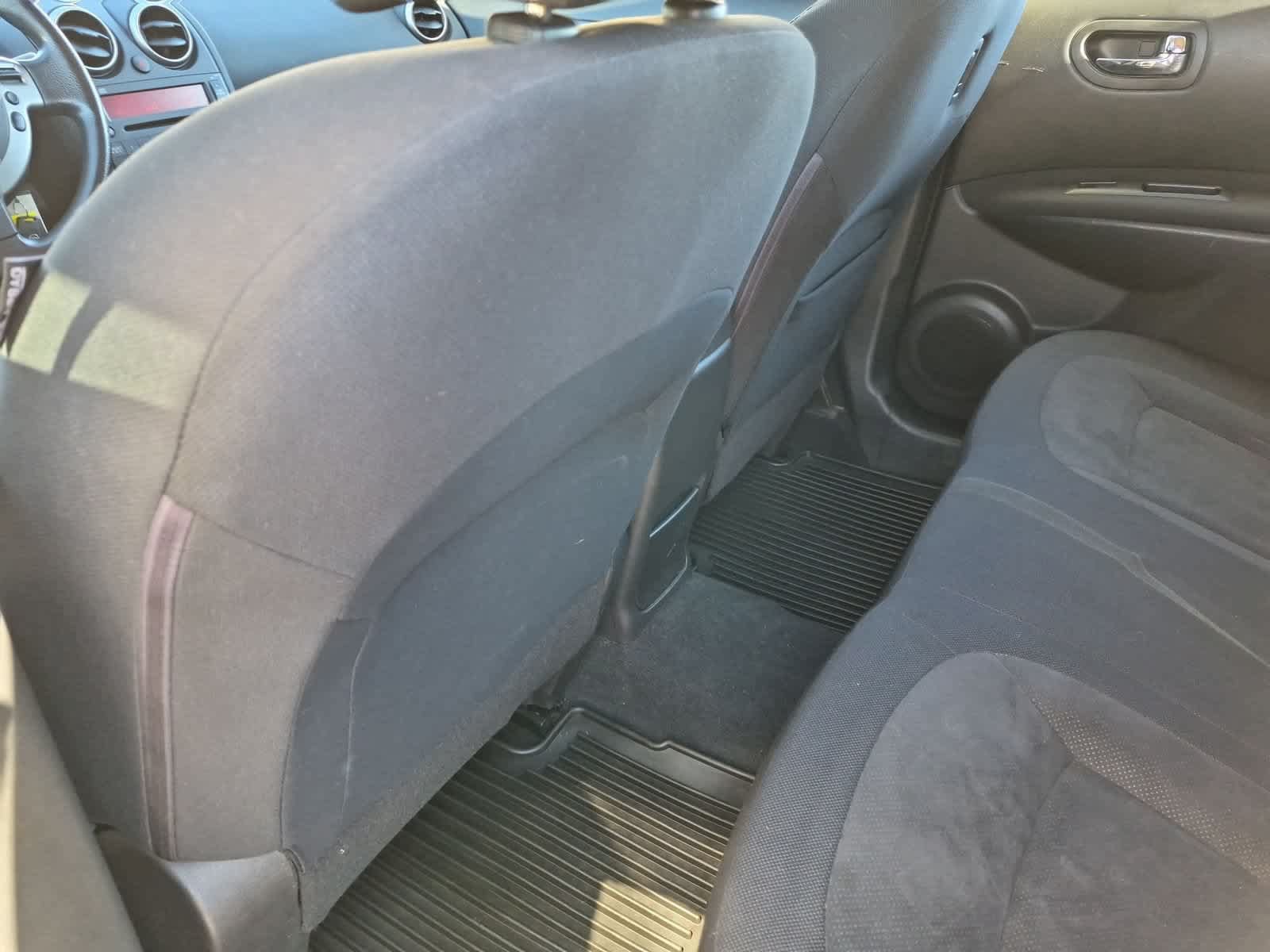 Used 2010 Nissan Rogue S AWD/4WD image 18
