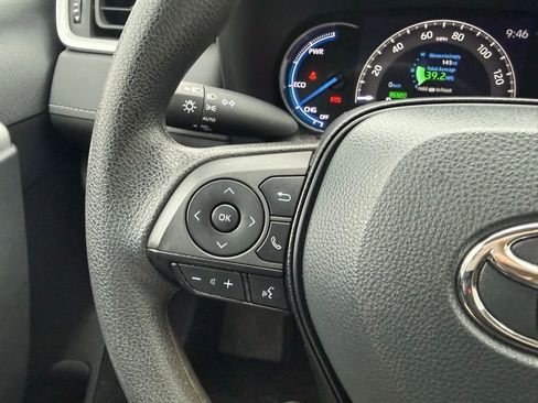 Used 2023 Toyota RAV4 XLE AWD/4WD image 13