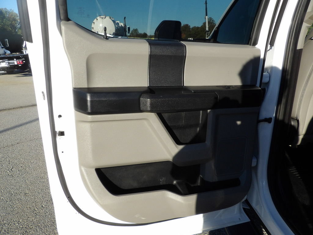Used 2019 Ford F550 4x4 Crew Cab Super Duty image 26