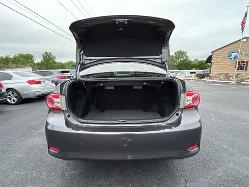 Used 2011 Toyota Corolla LE FWD image 24