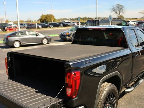 Used 2020 GMC Sierra 1500 Elevation image 35