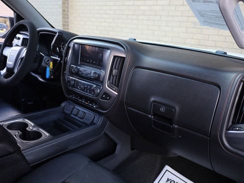 Used 2017 GMC Sierra 1500 SLT w/ All Terrain X Package image 30