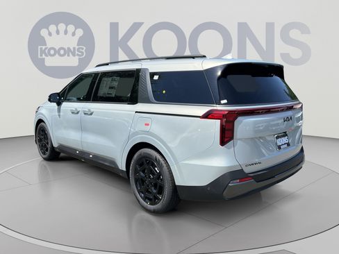 New 2026 Kia Carnival SX w/ SX Dark Edition Package FWD image 4